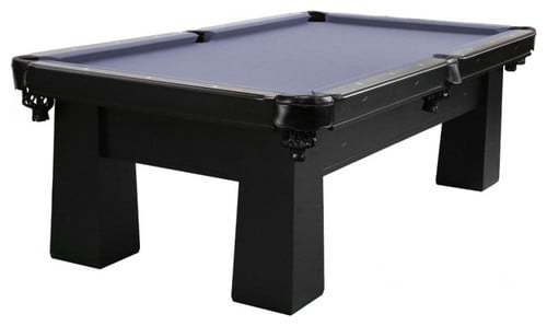 一个过渡台球桌与蓝色和黑色完成。