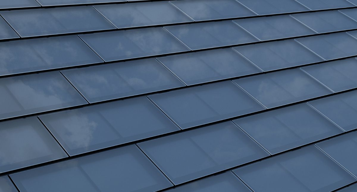 特斯拉-太阳能和钢屋顶。