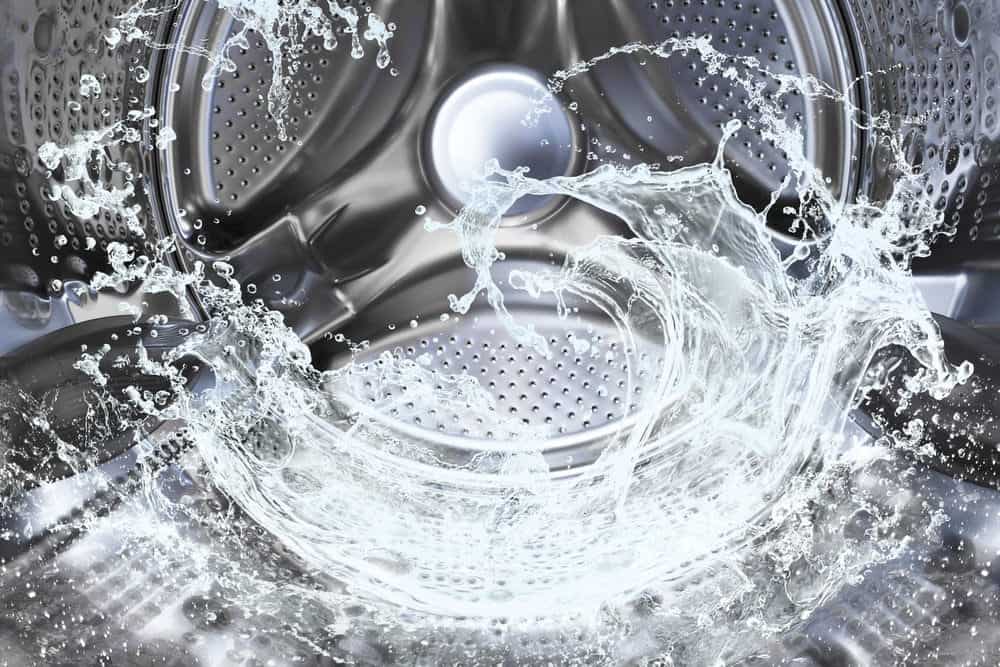 洗碗机/洗衣机内的旋转水。